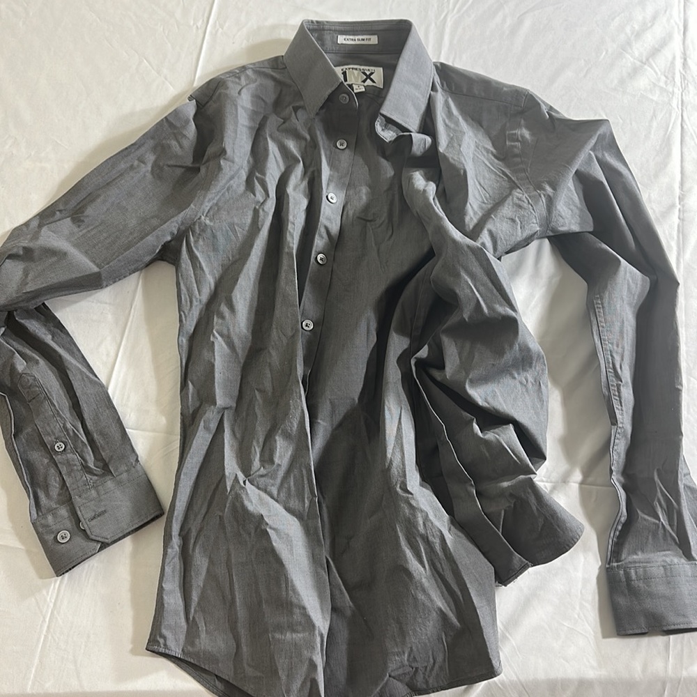 Express Button Up - Picture 2 of 3